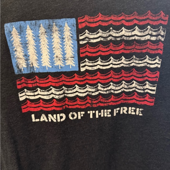 State of Mind Tops - State of Mind Red/White/Grey/Navy American Flag Tshirt Women’s Size L